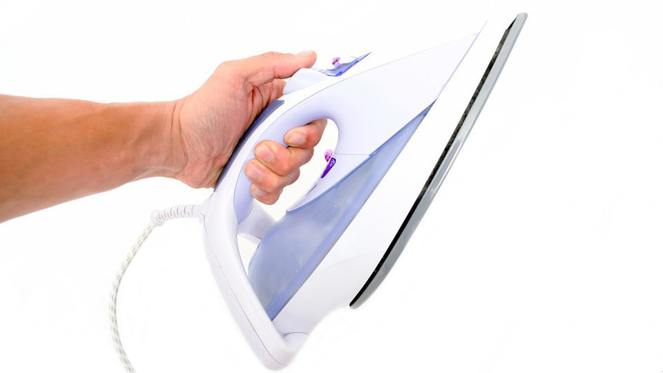 ironing-164672_960_720