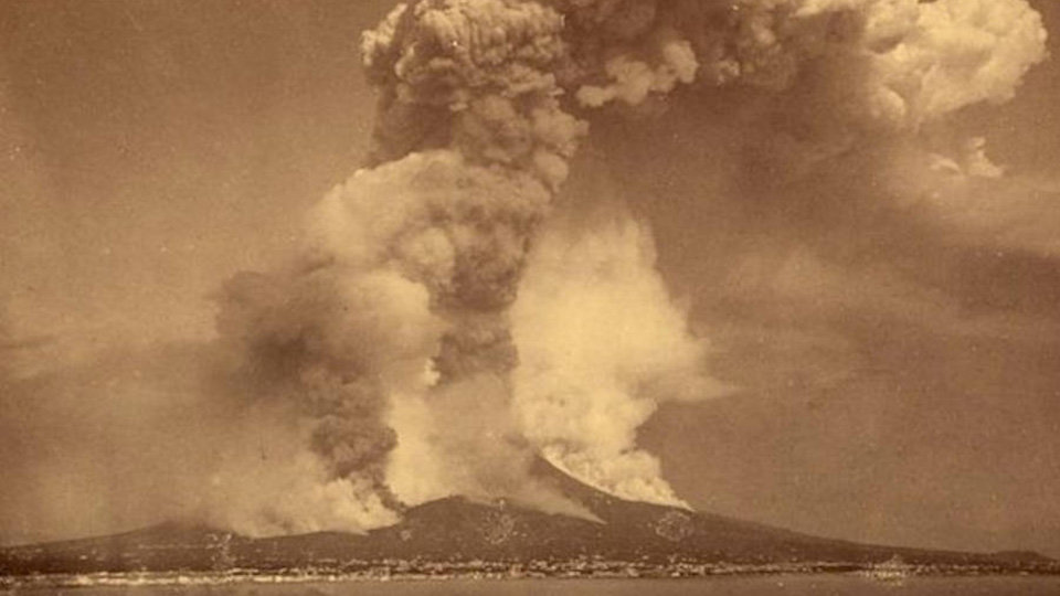 krakatoa_explosion_library_of_congress