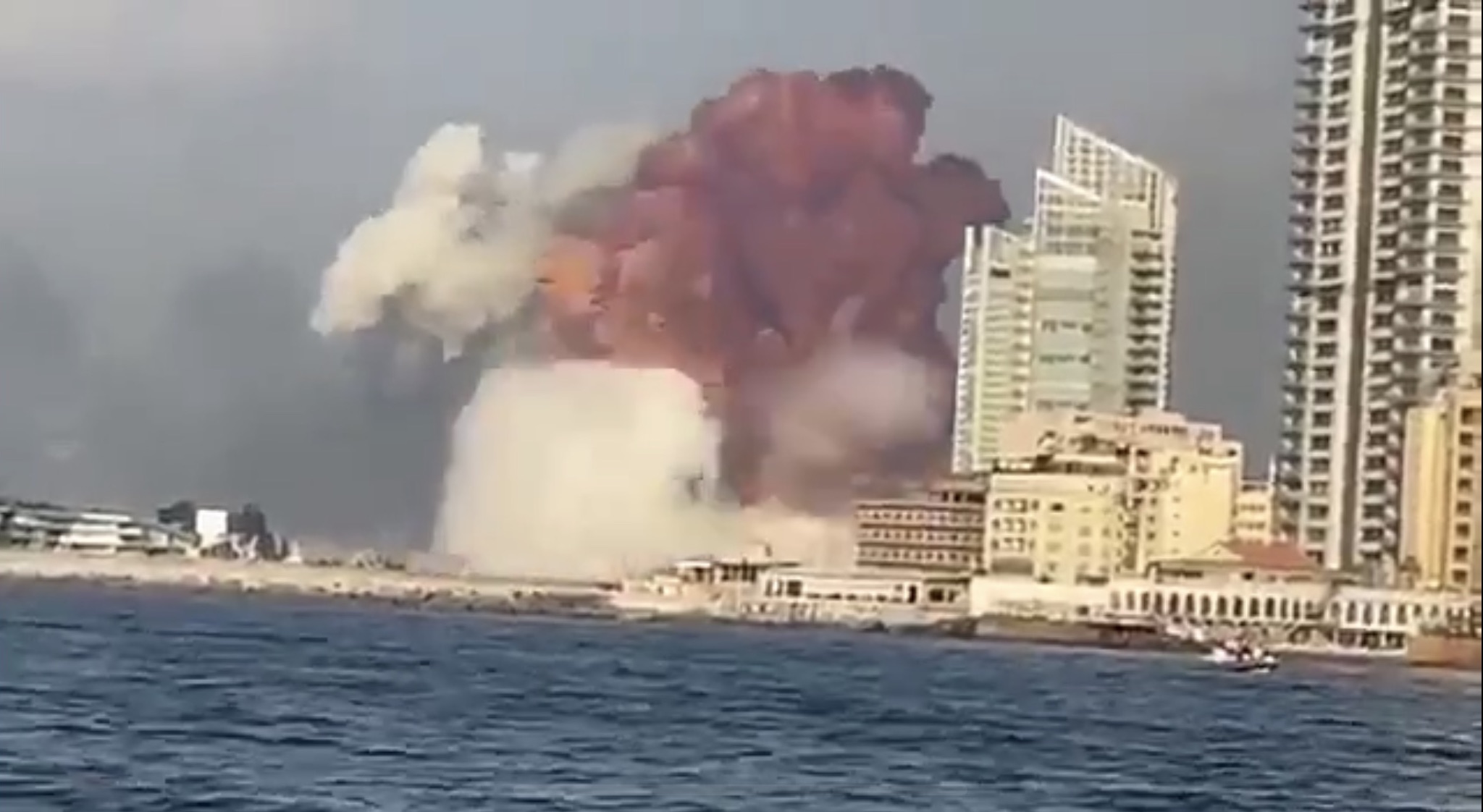 La explosión de Beirut, una explosión de potencia casi nuclear ...